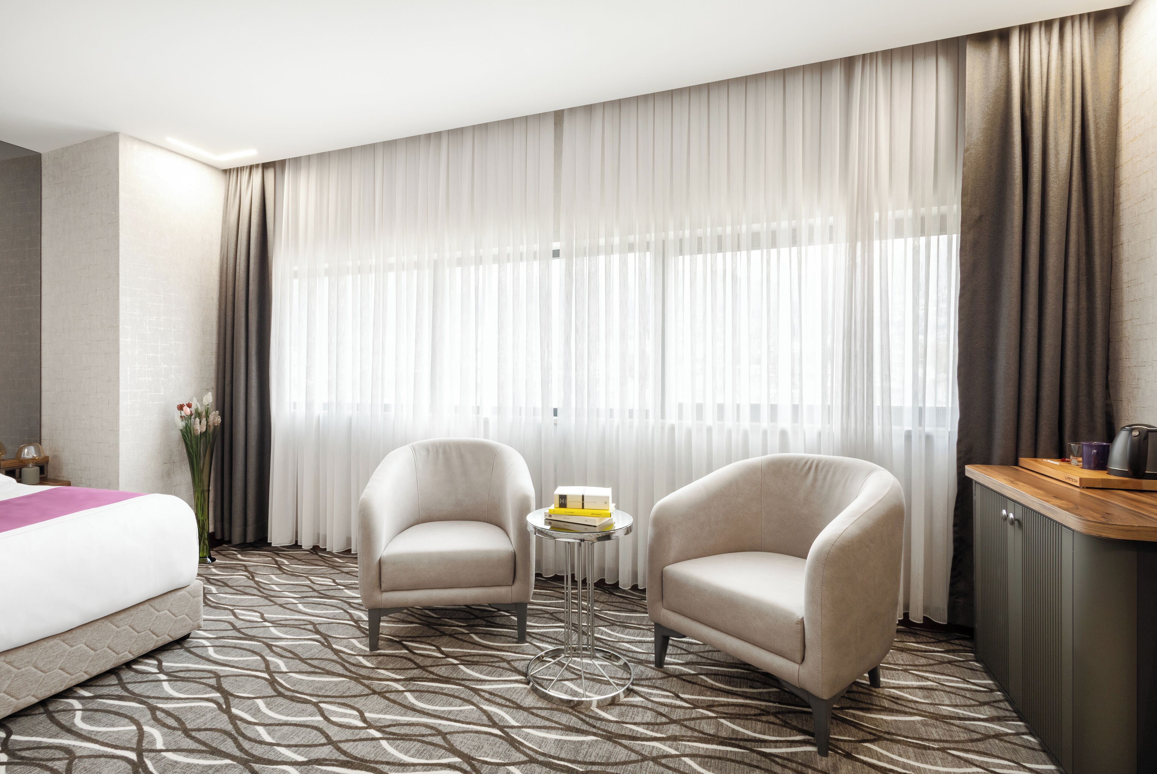 Photo - Lilium Hotel & Suites