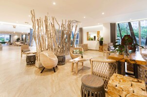 Sala de estar en el lobby