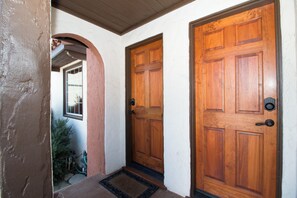 Interior - Casita Azul - historic duplex in the heart of downtown Paso Robles (Paso Robles)