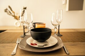 Alimentos y bebidas