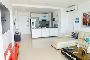 Apartment | Living area | LCD TV - U-GO Edificio Morros Ultra (Cartagena)