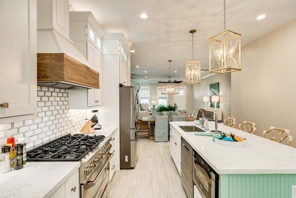 ハウス ベッド (複数台) パティオ オーシャンビュー | 専用キッチン | コーヒー / ティーメーカー