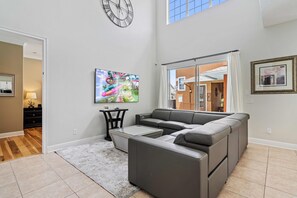 Smart-tv, tv-spel och bordsfotboll