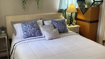 1 bedroom, free WiFi, bed sheets