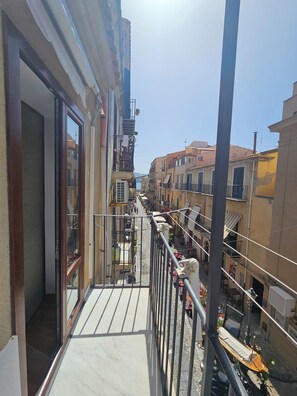 Apartment, Balcony | Balcony