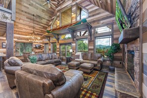 Smart TV, fireplace - Spacious Cabin W/ Amazing Views Nestled In Gated Community W/ Heated Salt Pool (Sevierville)