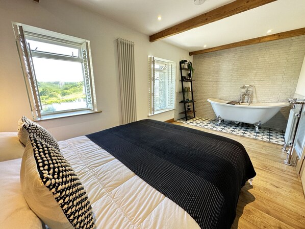 1 bedroom, iron/ironing board, Internet - The Little Cottage at Porth (Newquay)