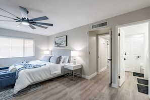 2 chambres, fer et planche Ă repasser, Wi-Fi gratuit, draps fournis