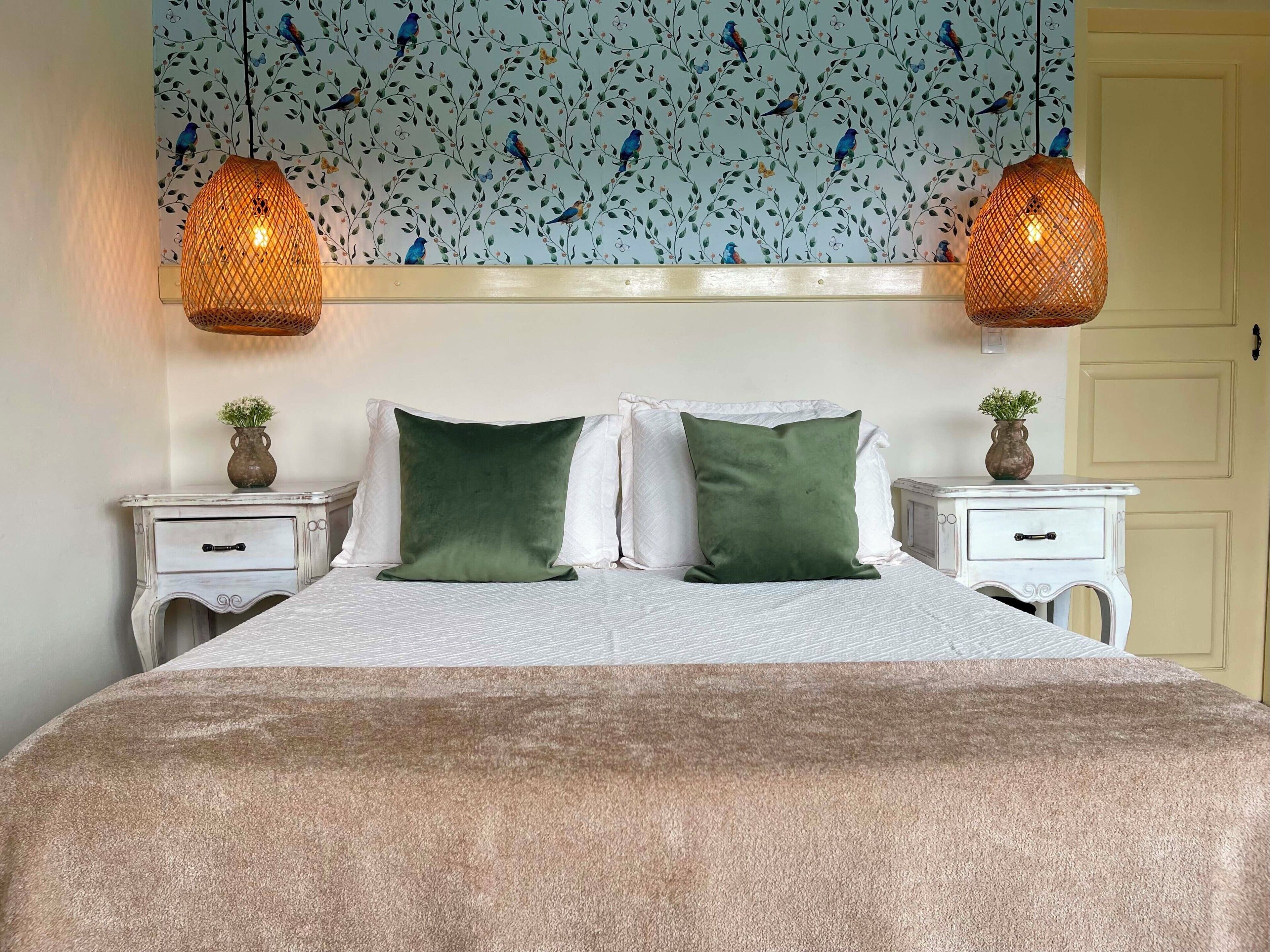 Premium Double Room | Iron/ironing board, free WiFi, bed sheets