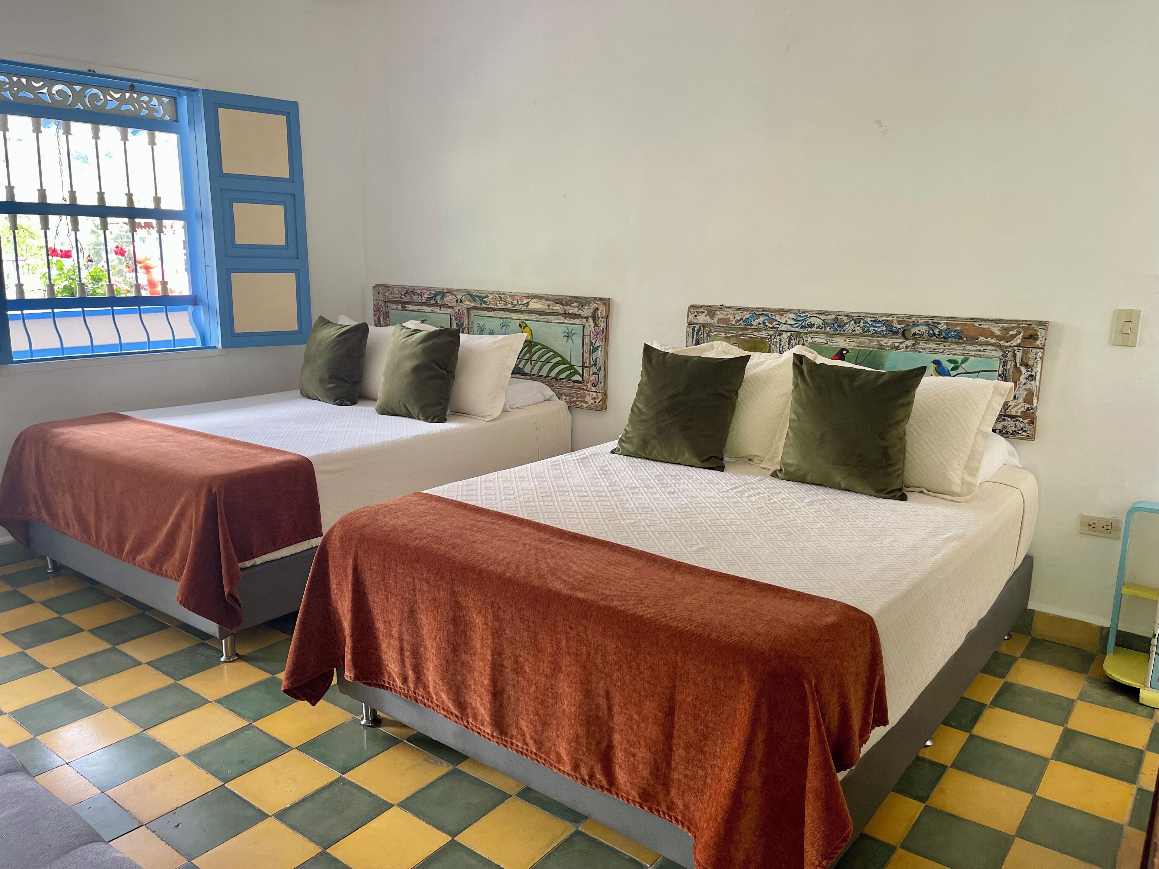 Family Room | Iron/ironing board, free WiFi, bed sheets