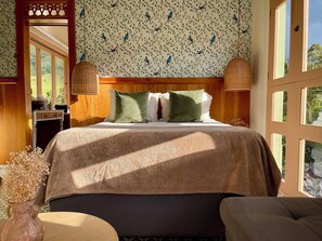 Classic Studio Suite | Iron/ironing board, free WiFi, bed sheets - Hotel Lago Valdivia (Jardin)