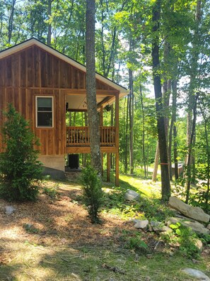 Exterior - Boho Getaway for Two, Stay near the New River Gorge and Glade Creek Farm (Cool Ridge)