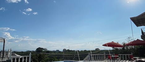 Piscina all'aperto