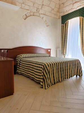 1 quarto, roupa de cama