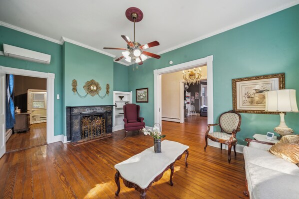 Interior - Timeless Elegance with Modern Luxury: Historic 6-BR Home plus attached 1-BR Apt (Onancock)