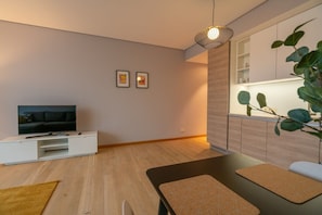 Interior - EASYROOMS DZIRNAVU Su (Rīga)