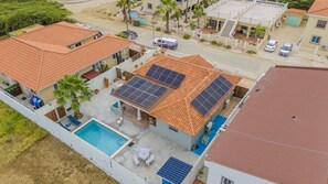 House - 2br2ba Home w Private Pool Close 2 Beach BBQ (Noord)