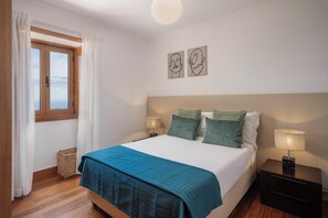 3 Schlafzimmer, Bügeleisen/Bügelbrett, WLAN, Bettwäsche