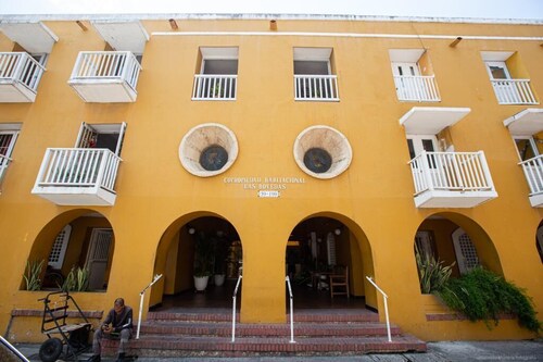 Beautiful apartment located inside the walled city of cartagena