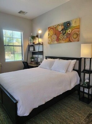 1 bedroom, WiFi - Guesthouse/Casita in Goodyear (Goodyear)