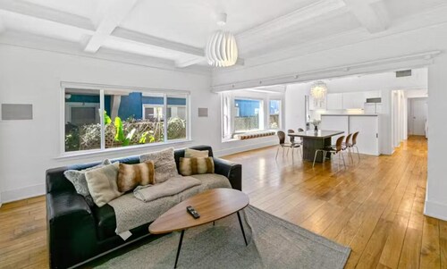 Long Beach Condo Home -Minutes Walk To The Beach