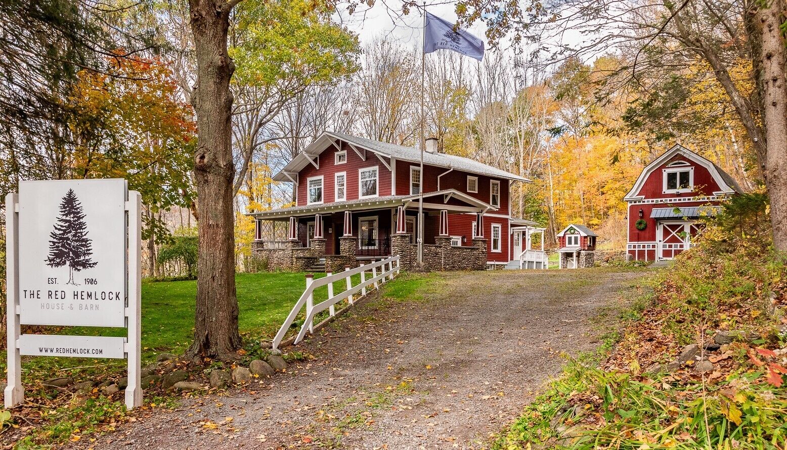 The Red Hemlock House And Barn, Let us be your mountain home away from home