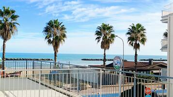 Appartamento, vista mare | Terrazza/patio