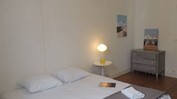 1 bedroom, iron/ironing board, WiFi