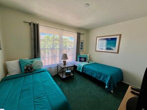 2 habitaciones, tabla de planchar con plancha y wifi gratis 