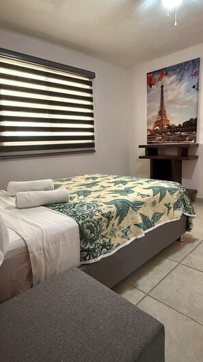 2 habitaciones, tabla de planchar con plancha y wifi gratis 