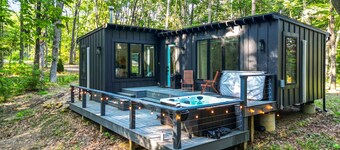 Maren's Hideaway | Hocking Hills, Modern, 40 Acres