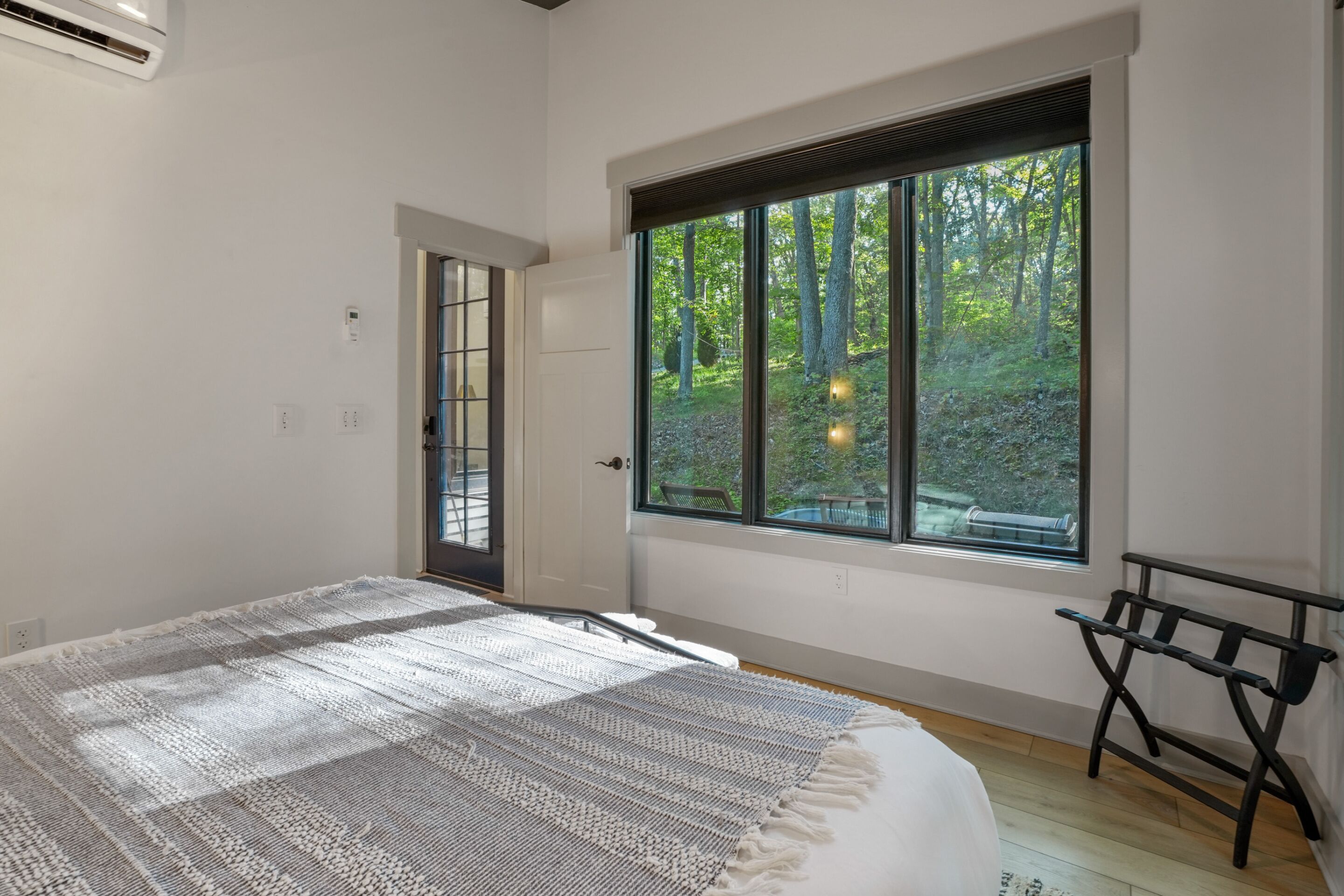 1 habitación y ropa de cama 