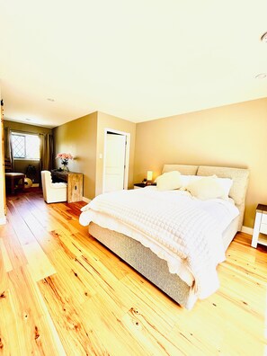 1 室のベッドルーム、アイロン / アイロン台、WiFi、ベッドシーツ