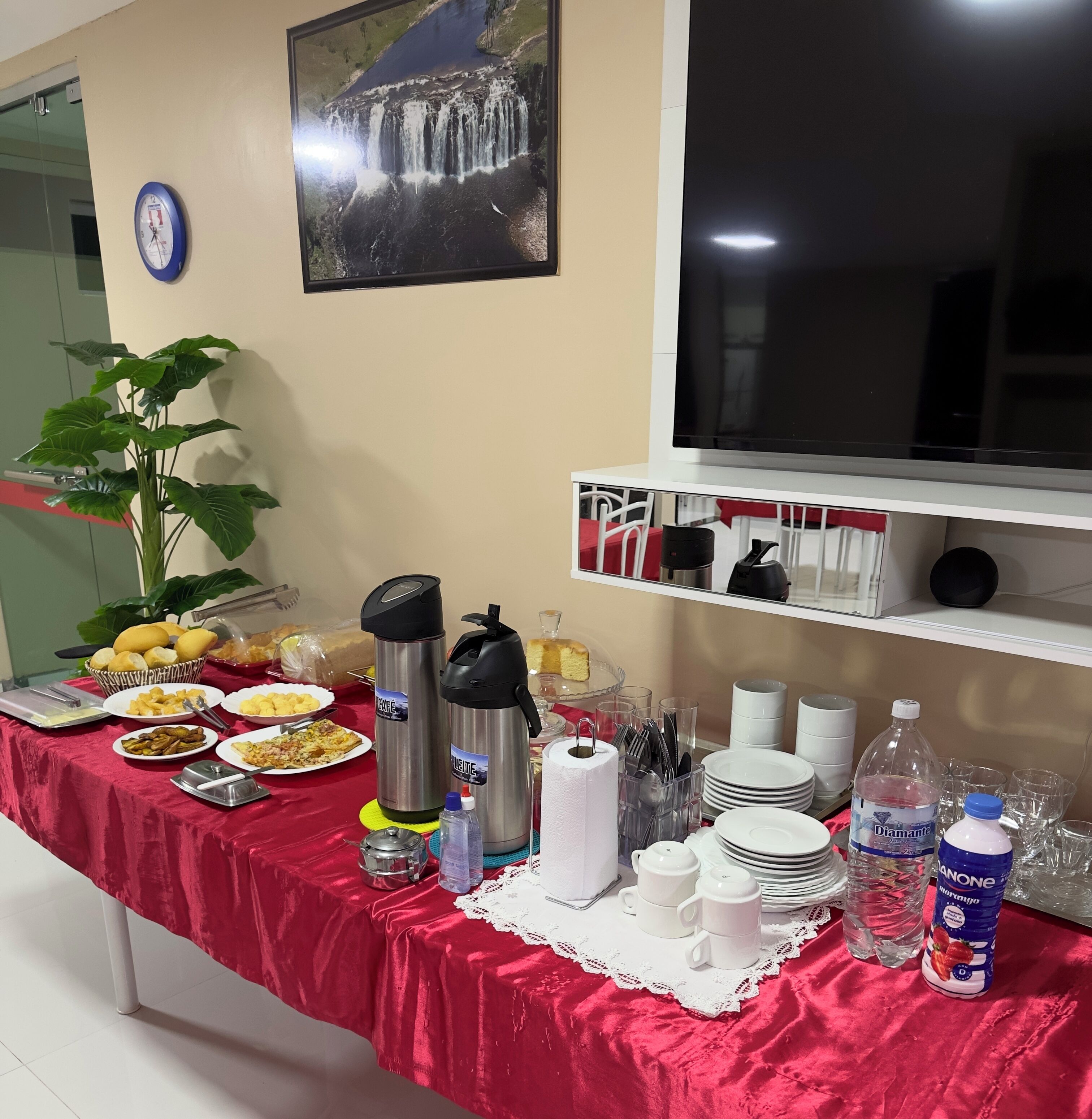 Free daily local cuisine breakfast
