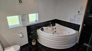 Shower - Cozy and modern holiday home with all equipment (Sydals)