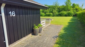 Property grounds - Cozy and modern holiday home with all equipment (Sydals)
