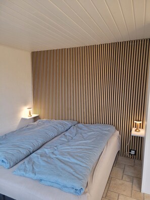 4 chambres, fer et planche à repasser, Wi-Fi gratuit