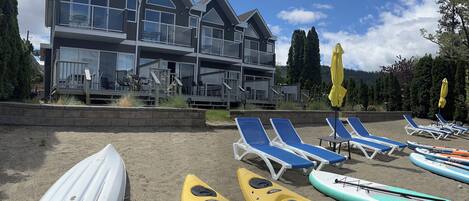 Sun loungers, beach towels