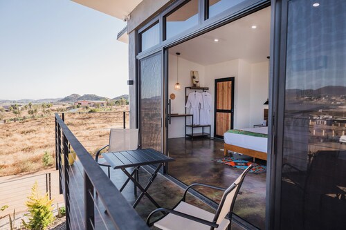 Bungalow 6 King Villa Loar, In The Heart of Valle De Guadalupe.