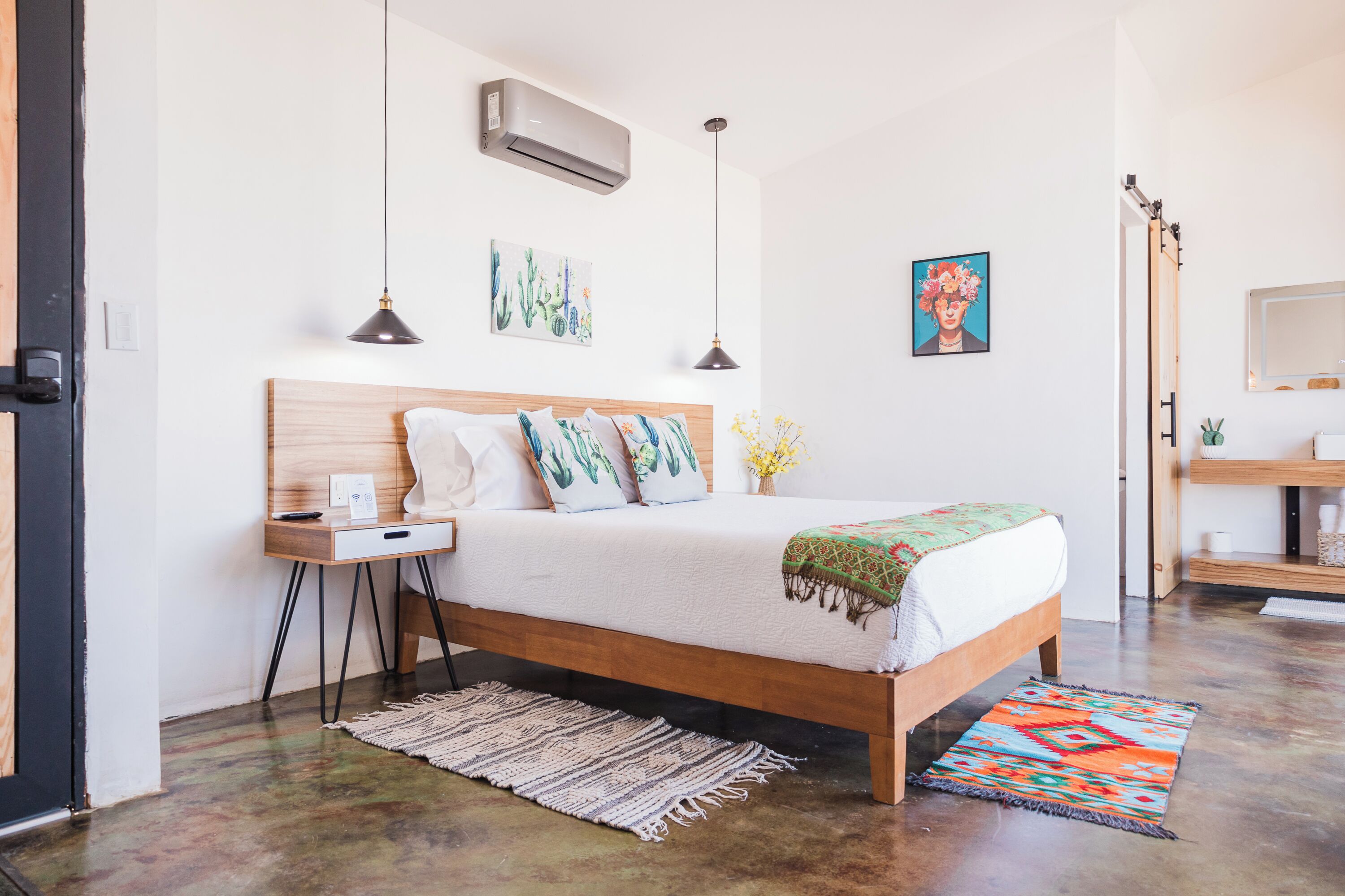 1 dormitorio, tabla de planchar con plancha, wifi gratis y ropa de cama