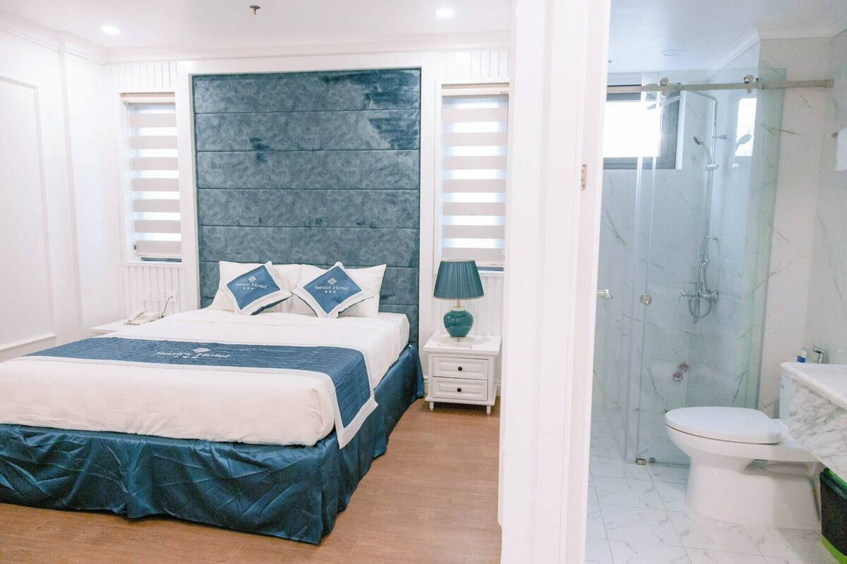 Superior Double Room | Premium bedding, minibar, desk, laptop workspace