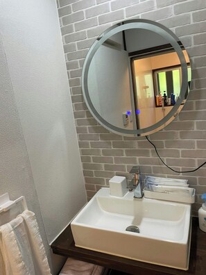 Hair dryer, towels