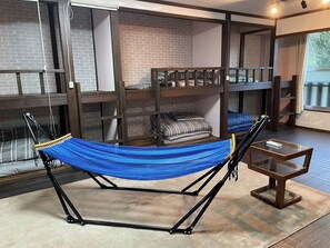 1 bedroom, desk, free WiFi, bed sheets