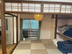 1 bedroom, desk, free WiFi, bed sheets - Nonsmoking Relaxed life on Amami Oshima Modern / Oshima-gun Kagoshima (Oshima-gun)