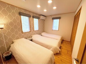 2 habitaciones, wifi gratis y ropa de cama