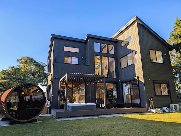 Exterior - Barrel sauna outdoor jacuzzi BBQ pet dog allowe / Choseigun Chiba (Choseigun)