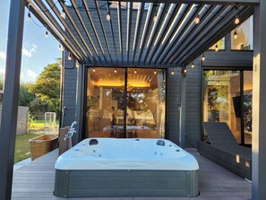 Terrace/patio - Barrel sauna outdoor jacuzzi BBQ pet dog allowe / Choseigun Chiba (Choseigun)