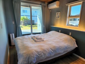 4 Schlafzimmer, Schreibtisch, Bügeleisen/Bügelbrett, kostenloses WLAN