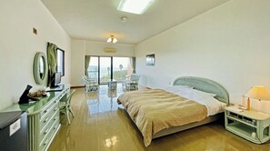 1 habitación, escritorio, tabla de planchar con plancha y wifi gratis 