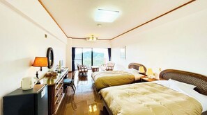 1 chambre, bureau, fer et planche à repasser, accès au Wi-Fi (inclus)